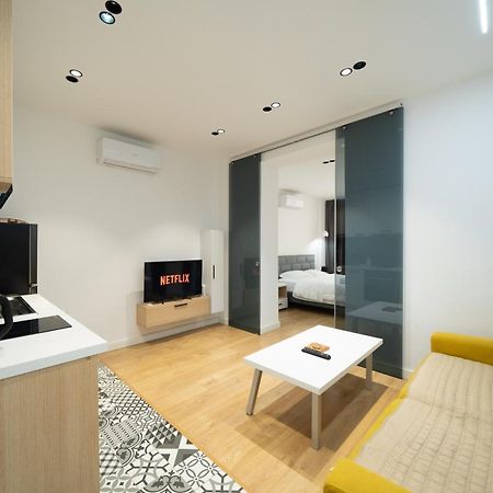 Cosy Urban Central Apartment Тирана Екстериор снимка