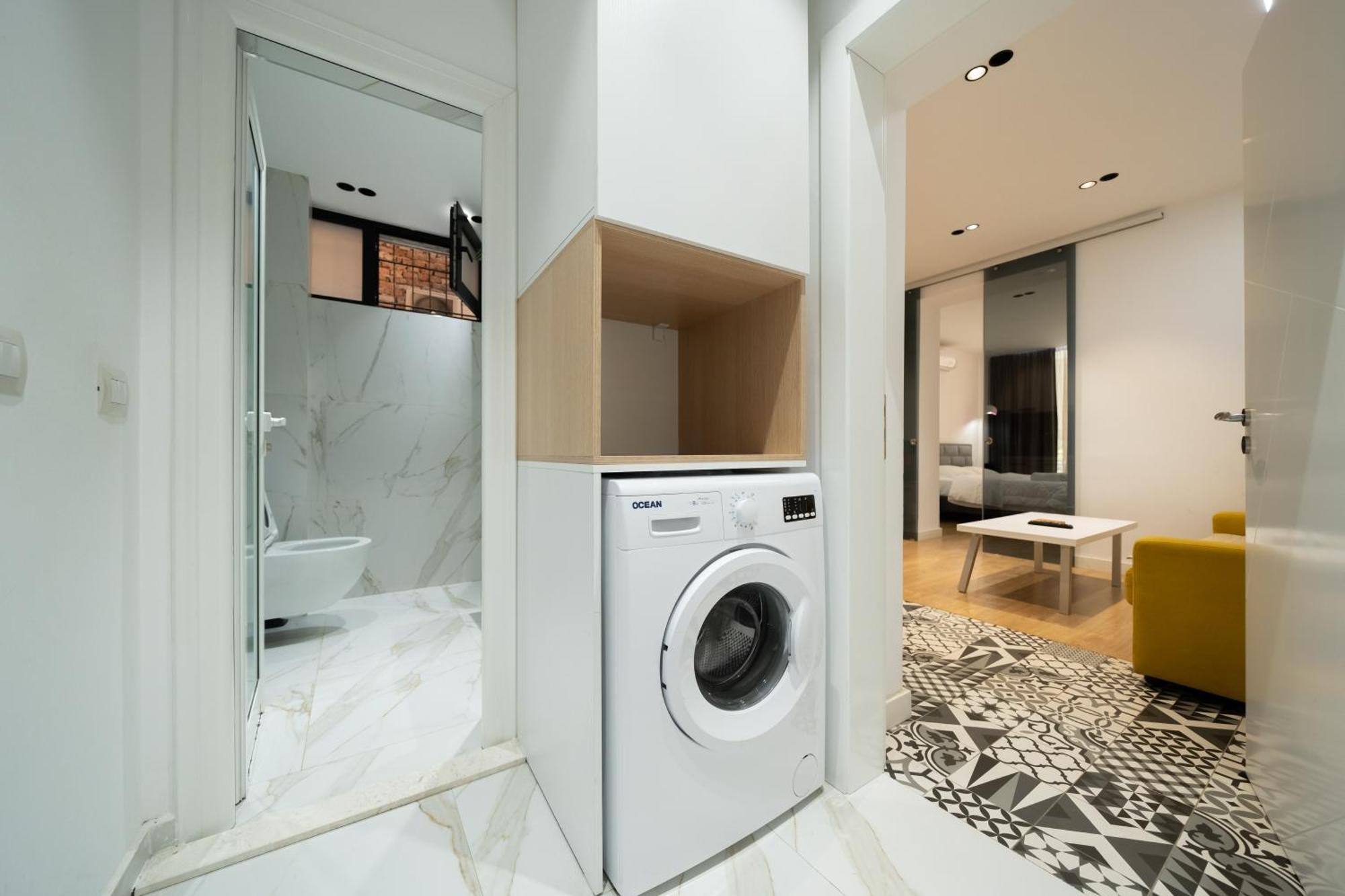 Cosy Urban Central Apartment Тирана Екстериор снимка